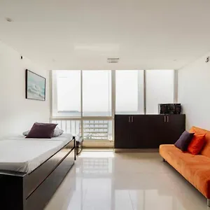 Apartamento Con Piscina A Una Cuadra De La Playa Apartamento
